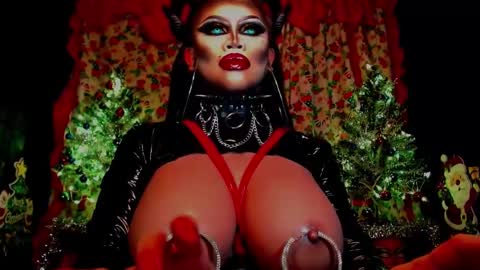 Wanda Luna online show from December 22, 5:32 pm
