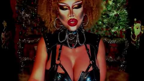 Wanda Luna online show from December 14, 4:01 am