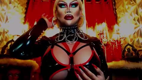 Wanda Luna online show from March 4, 9:43 pm
