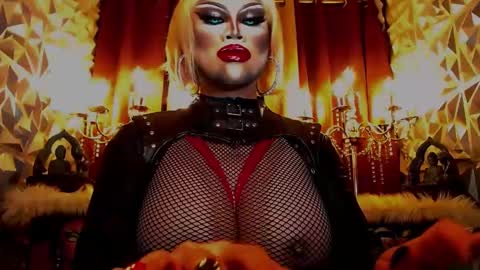 Wanda Luna online show from February 1, 8:58 pm