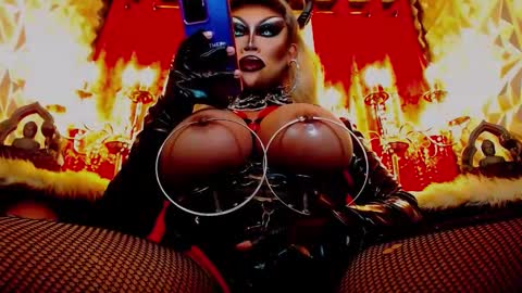 Wanda Luna online show from March 6, 10:09 am