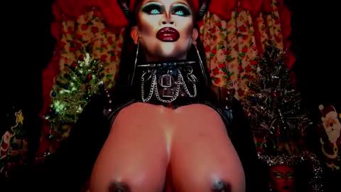 Wanda Luna online show from December 8, 2:57 am