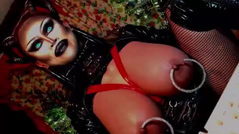 Wanda Luna online show from December 30, 9:19 pm