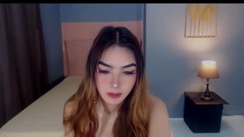 queenemeraldts online show from September 10, 2:34 am