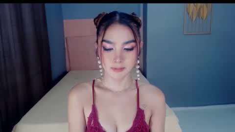 queenemeraldts online show from October 22, 3:10 am