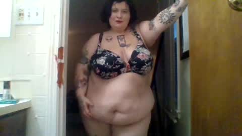 QueenJezabel online show from January 8, 10:37 pm