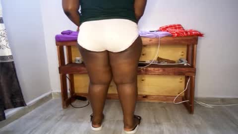 Nina online show from October 2, 9:08 am