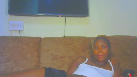 queenluxee online show from February 21, 10:46 pm