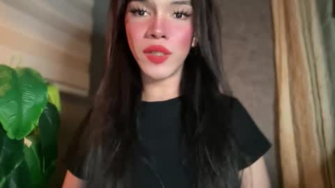 QUEEN online show from April 21, 4:41 am