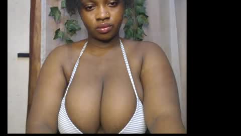 Zoey online show from March 13, 8:06 am