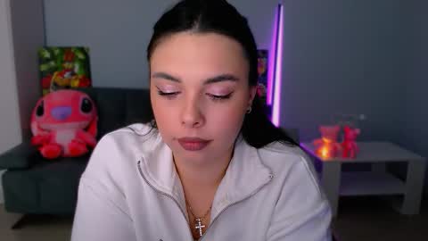 Patricia online show from October 25, 6:19 pm