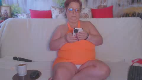 Snapshot of queenpammy chatting on February 11, 7:23 am QueenPammy online show from February 11, 7:23 am