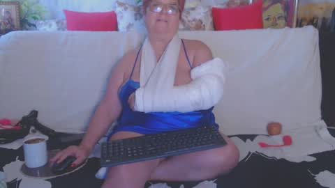 Snapshot of queenpammy chatting on March 4, 12:33 pm QueenPammy online show from March 4, 12:33 pm