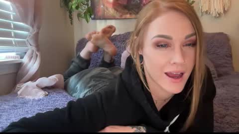 Bree online show from October 14, 5:38 pm