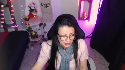 queenrose94 online show from March 13, 1:14 pm