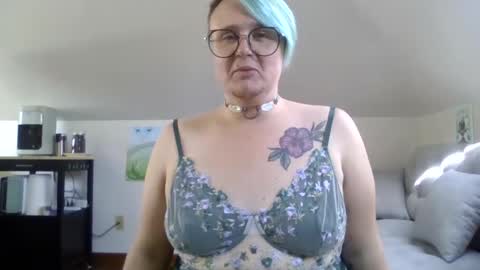 queerlyjaz online show from September 28, 8:29 pm