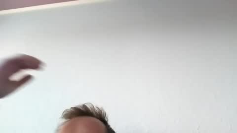 quetequeres online show from December 17, 7:48 am