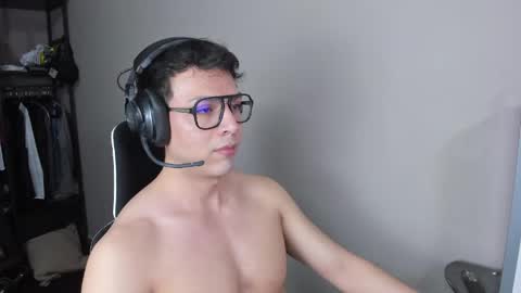 quetzalimperium online show from May 14, 2:43 am