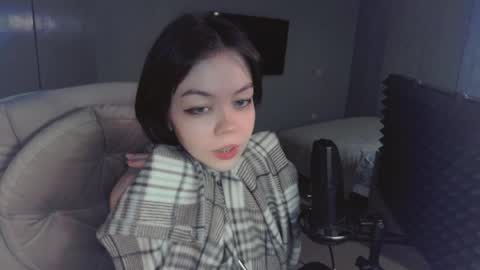 quietluxury online show from April 8, 12:41 pm