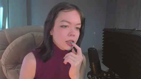 quietluxury online show from February 5, 12:20 pm