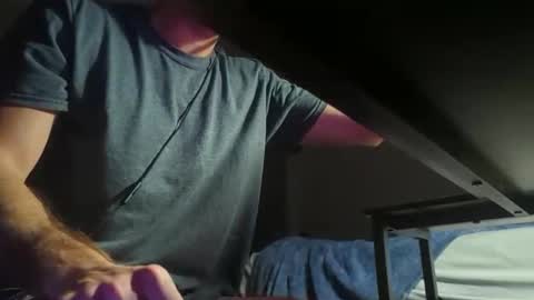 Bones online show from January 10, 11:15 am