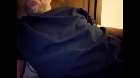 r229458 online show from March 9, 8:42 pm