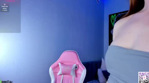 rachel_fernardi online show from April 15, 12:47 am