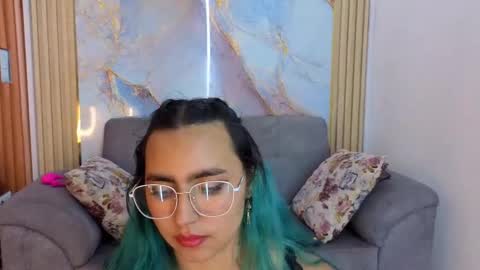 rachel_furtado23_aws online show from September 17, 9:40 pm