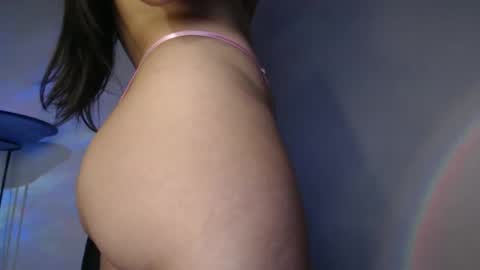    online show from October 3, 1:37 am