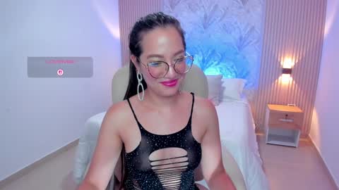 Snapshot of rachel_williamss chatting on February 9, 1:55 am rachel online show from February 9, 1:55 am