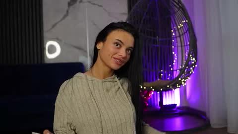 Ann online show from November 26, 5:16 am