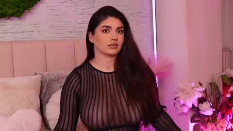 RachelSwaan online show from November 6, 7:44 am