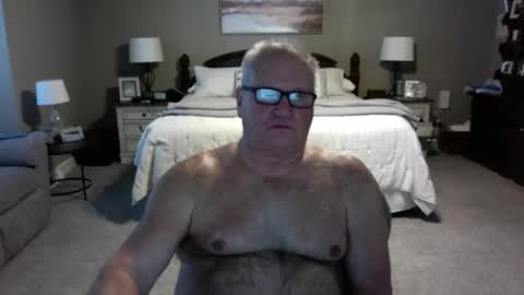radb0ne online show from May 26, 12:33 pm