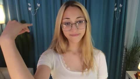 Karina online show from September 10, 9:16 pm