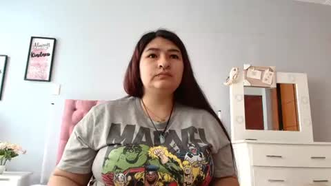 Snapshot of radiantgoddes chatting on January 12, 1:48 pm radiantgoddes online show from January 12, 1:48 pm