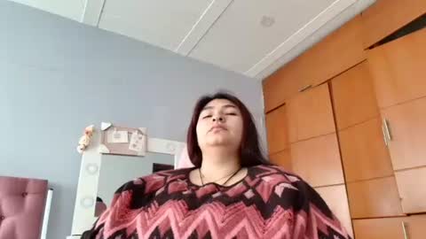 Snapshot of radiantgoddes chatting on December 26, 1:10 pm radiantgoddes online show from December 26, 1:10 pm