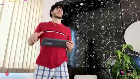 R A F A E L online show from February 19, 9:47 pm