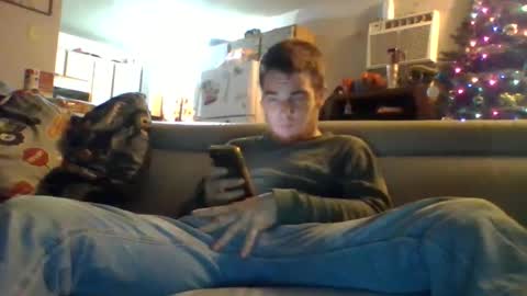 Snapshot of ragman6969 chatting on December 6, 3:35 am Chris hay online show from December 6, 3:35 am