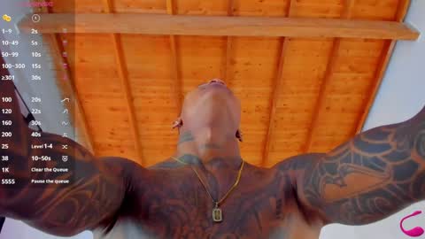 Andres H online show from April 2, 6:37 pm