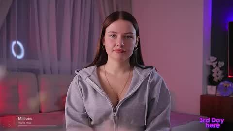 Caroline  online show from November 1, 7:13 pm