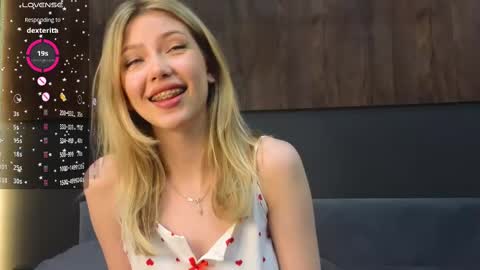 Lisa online show from February 19, 10:53 pm