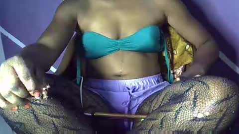 rainbow baby26 online show from November 27, 8:16 pm