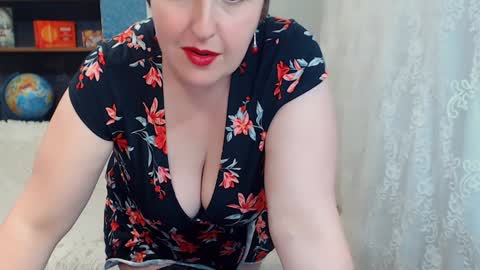 Snapshot of rainbowladyy chatting on December 23, 2:07 pm rainbowladyy online show from December 23, 2:07 pm