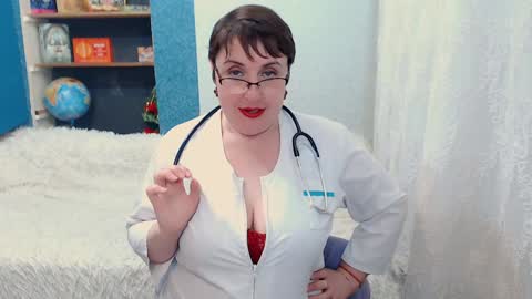 Snapshot of rainbowladyy chatting on January 19, 4:04 pm rainbowladyy online show from January 19, 4:04 pm