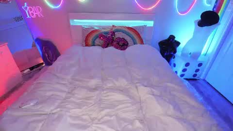 Mary Rainz online show from July 17, 5:20 am
