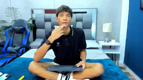 Ralf Bauer online show from September 29, 3:27 am