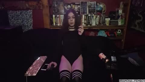 ramona_femboy online show from December 18, 12:44 pm