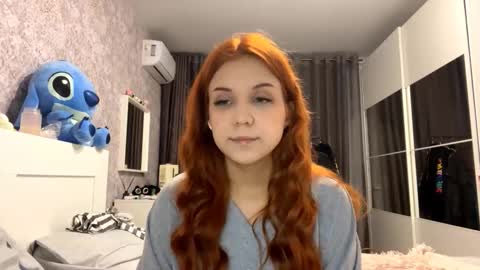 Randa online show from October 15, 6:53 pm