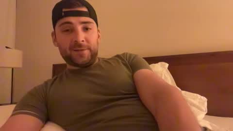 randomdude5950 online show from April 1, 3:07 am