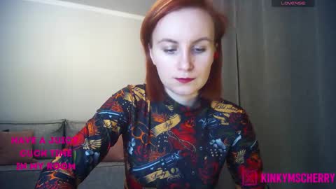 Snapshot of randycherry chatting on February 2, 3:39 pm Cherry Miss Cherry online show from February 2, 3:39 pm